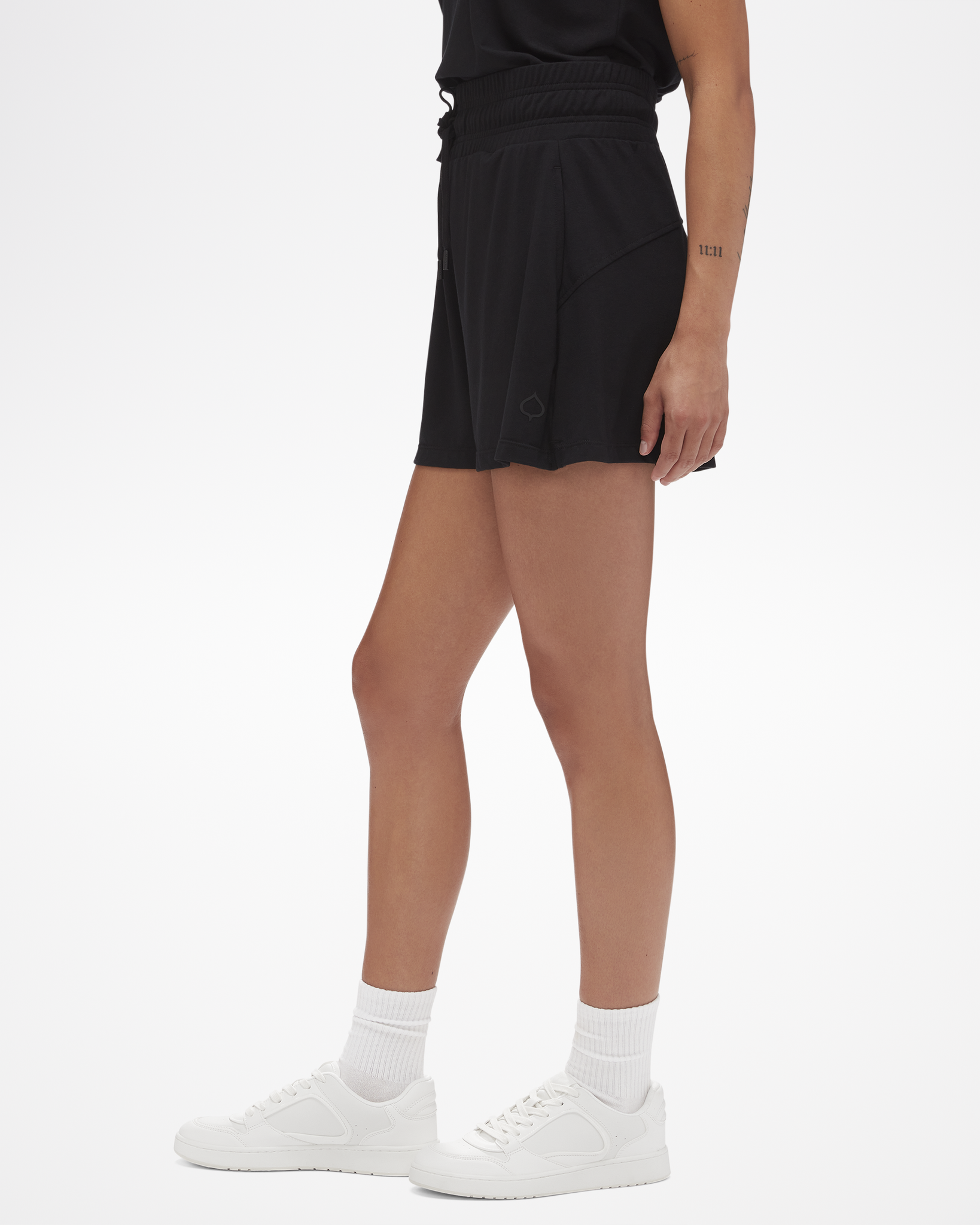 Francis Essential Short