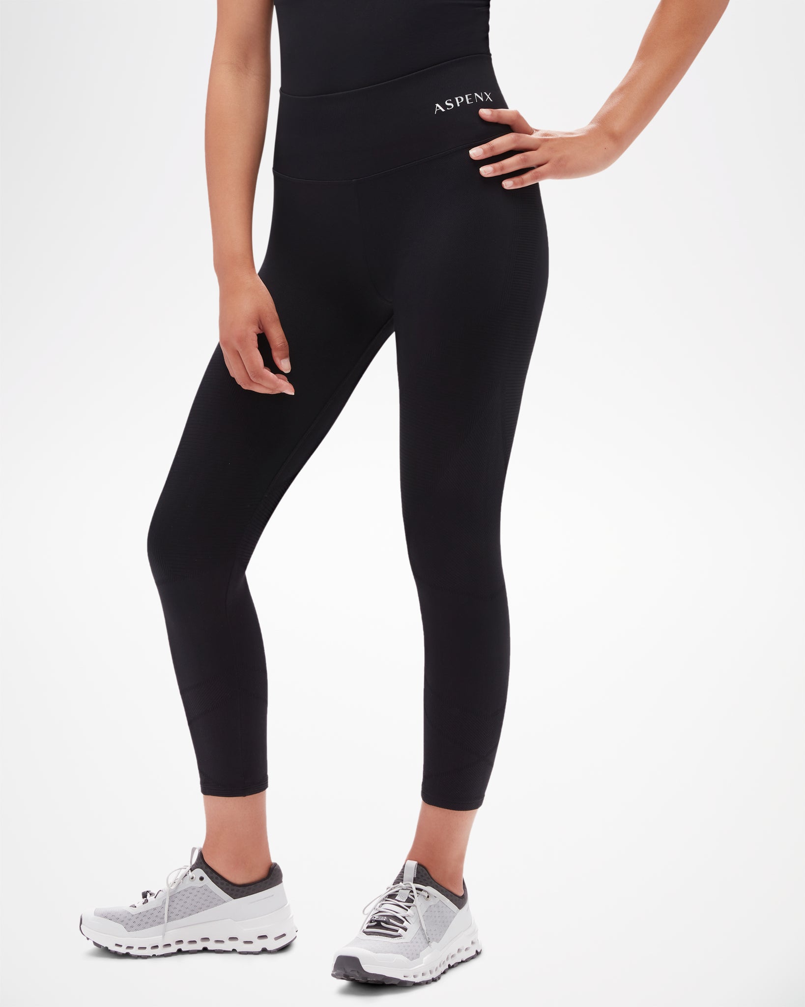 Aspen Collection Shapeshifter 7/8 leggings, black