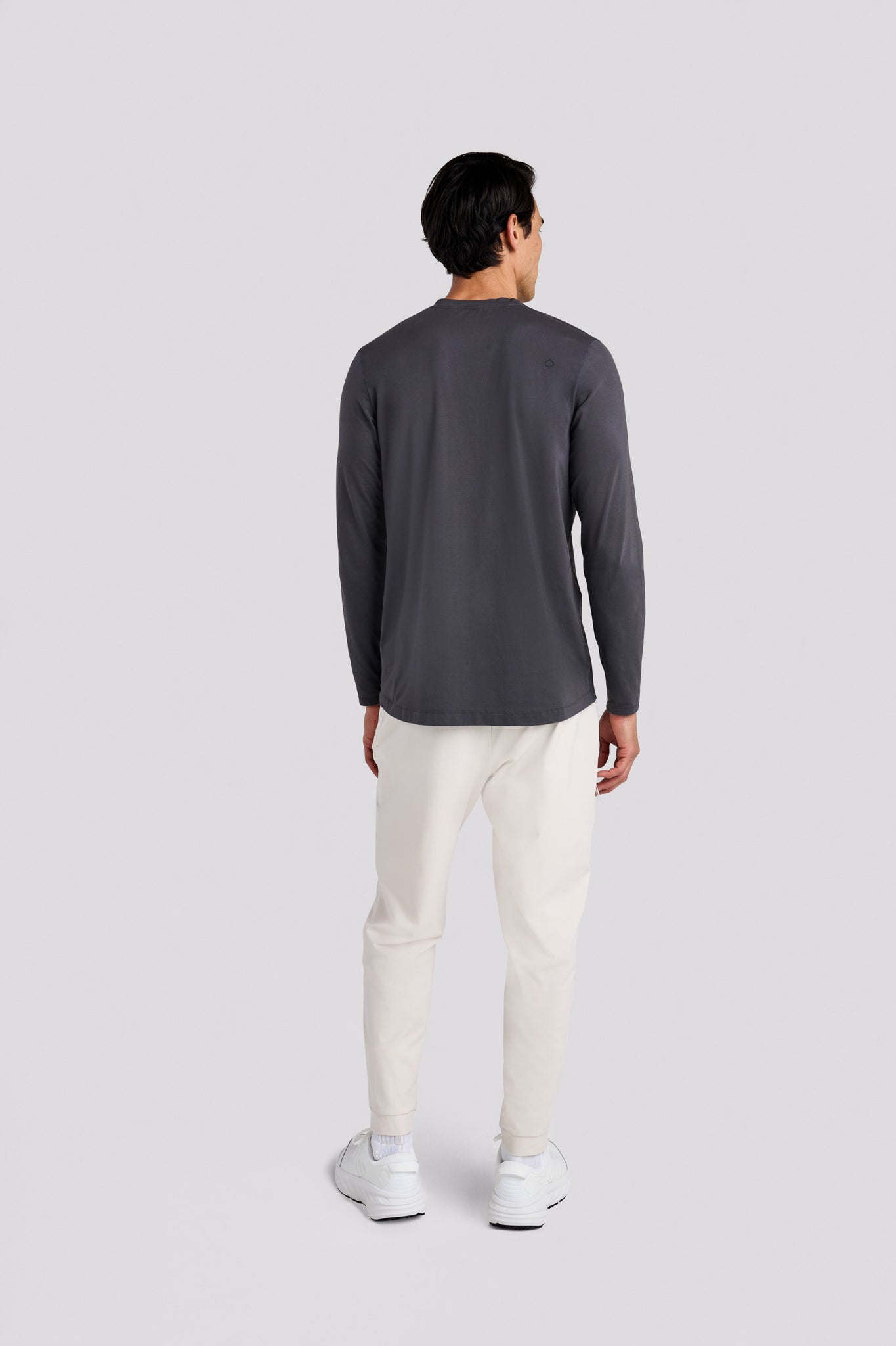 Perry Longsleeve Tech Tee